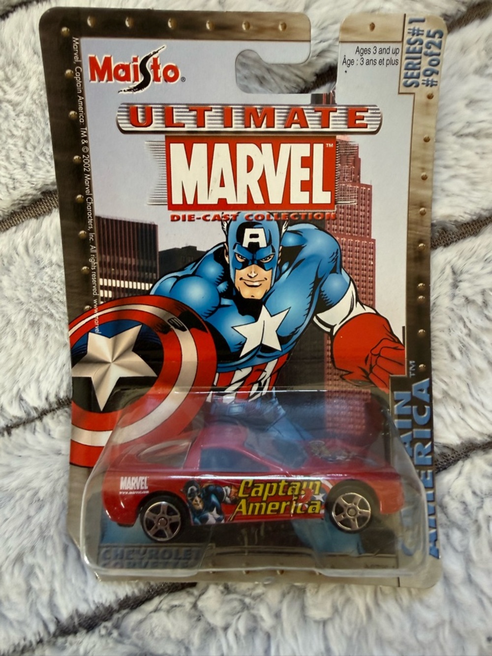 Maisto Ultimate Marvel Captain America Red Die-Cast Toy Car